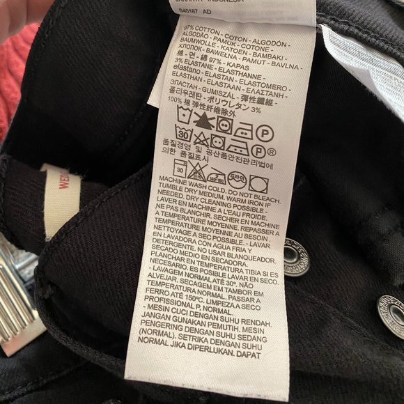 Levis | Wedgie Fit | Skinny Jeans | Soft Ultra Black | Size 25 - Picture 11 of 12